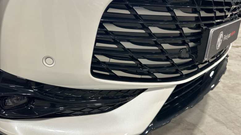 MG HS 1.5 T-GDI PHEV Trophy 5dr Auto Hatchback